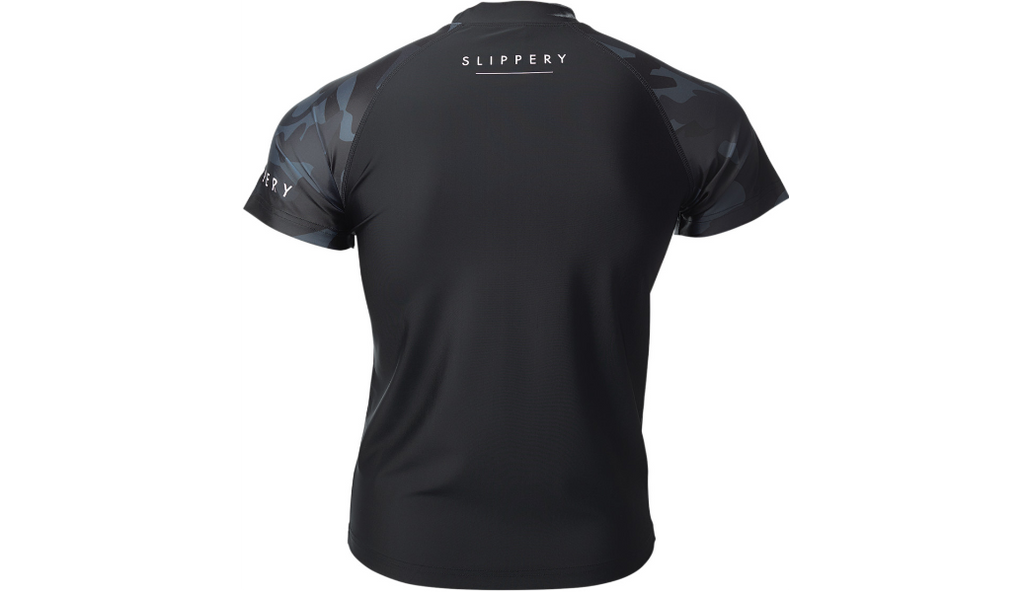 SLIPPERY Rashguard Short Sleeve Underwear - Black-Camo