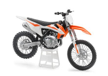 Load image into Gallery viewer, KTM 450 SX-F MY 19 MODEL BIKE